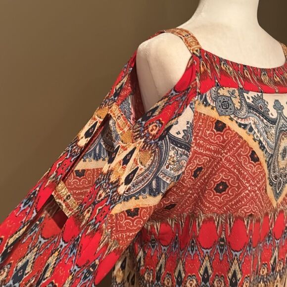 Figuerca & Flower Boho Cold Shoulder Top Size XL Patterned - Picture 2 of 8